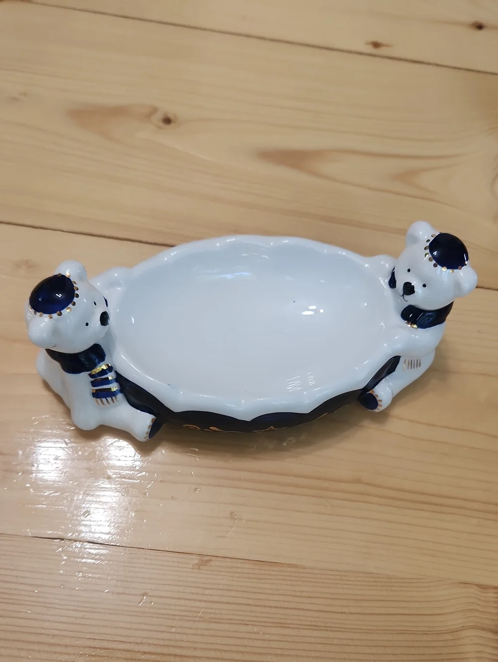 Vintage Hanukkah Polar Bears Wearing Kippot Yamikas Star Of David Dish Ceramic